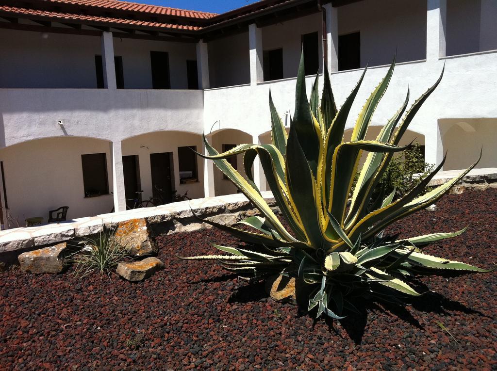 Agriturismo Agave Fertilia Exterior photo